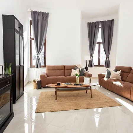 Kossuth Loft Apartment- Best Location In Downtown Veszprem