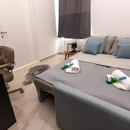 Kossuth Loft Apartment- Location In Downtown Apartmán *