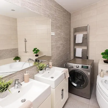 Apartmán Kossuth Loft Apartment- Location In Downtown